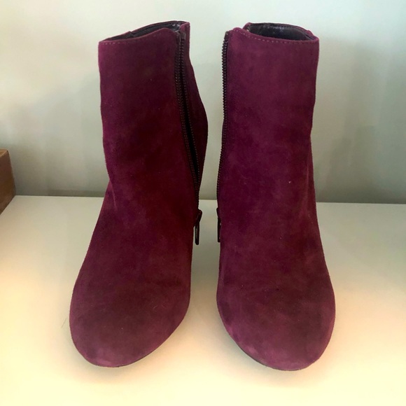 Burgundy Micro-suade bootie - Picture 2 of 3